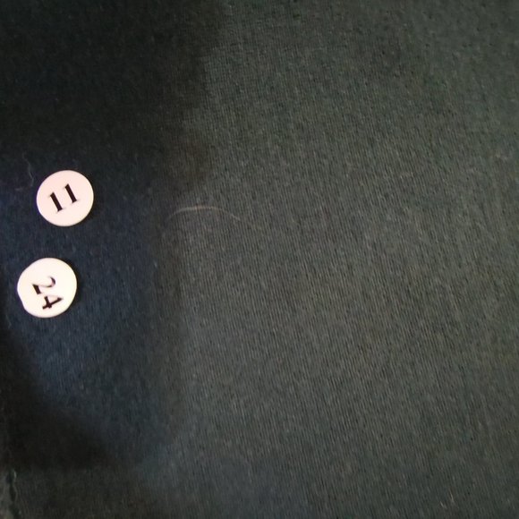 Vtg Liz Claiborne Dark Green wool blend knit dress Button Beaded Embellished M - Picture 7 of 9